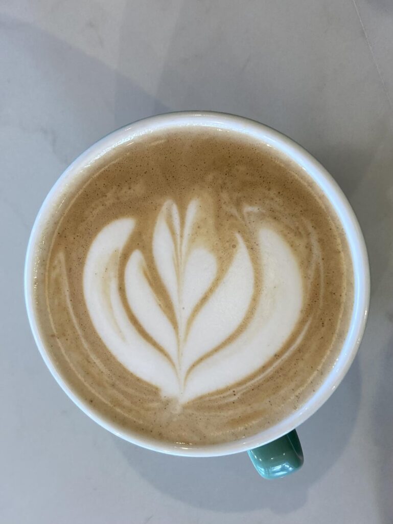 How to get cleaner latte art How to get cleaner latte art