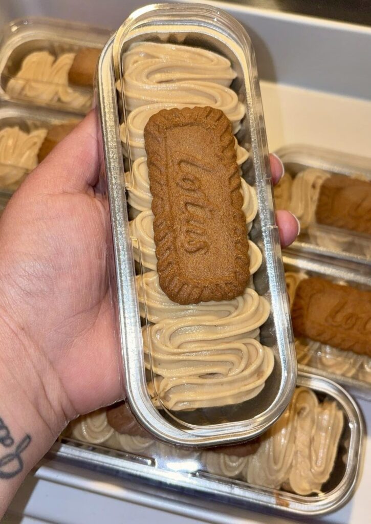 First attempt at mini loaf cakes & I’m obsessed. 😍