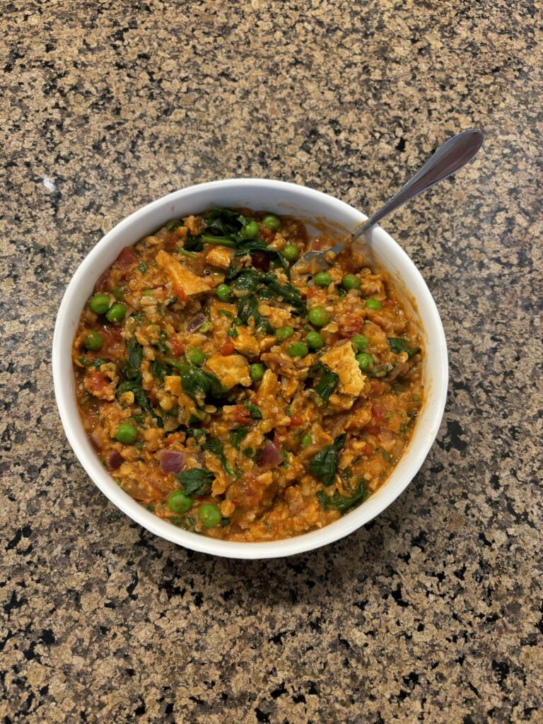 312 cal, 21g protein savory oats
