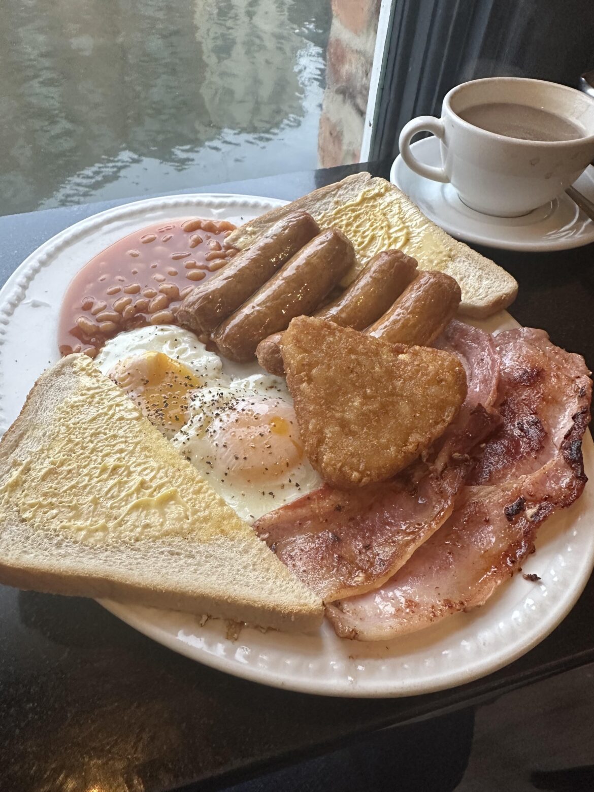 Riveresque, Leeds, £7.25