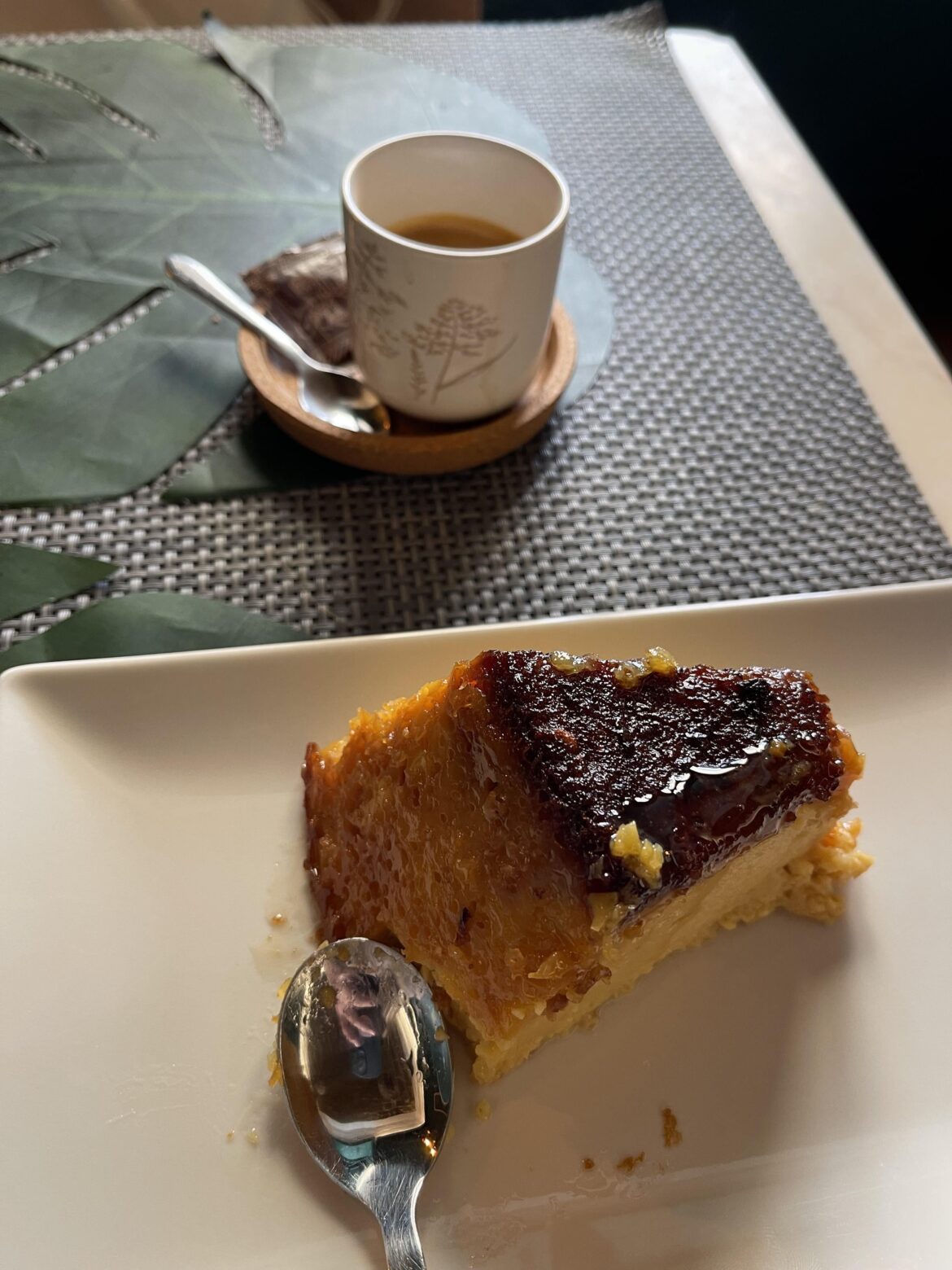 Egg pudding & café espresso