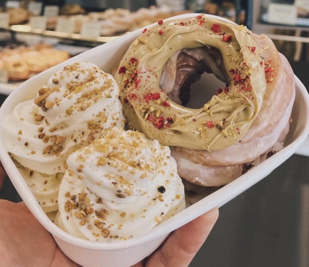 My friend got this glazed pistachio donut with soft serve and pistachio crumb… and I’m drooling
