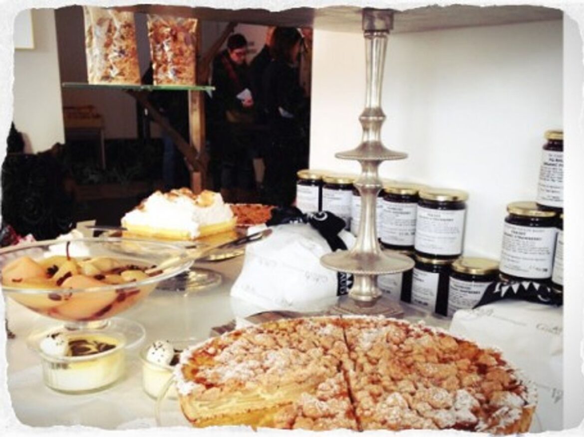Sweet shot of Rose Bakery, Paris