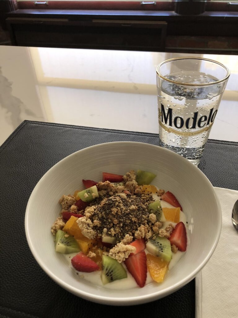 My go-to breakfast at the moment. Yogurt parfait: 358cals / 48g c / 11g f / 14g p