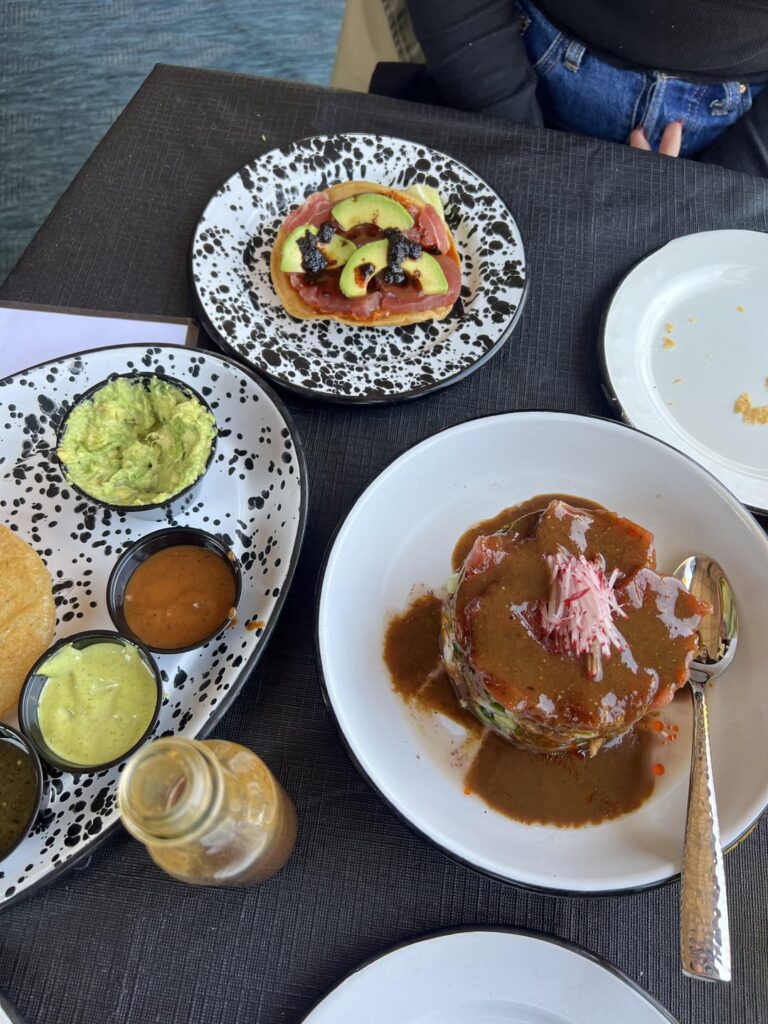 Diego (West Town) - Get the Seafood