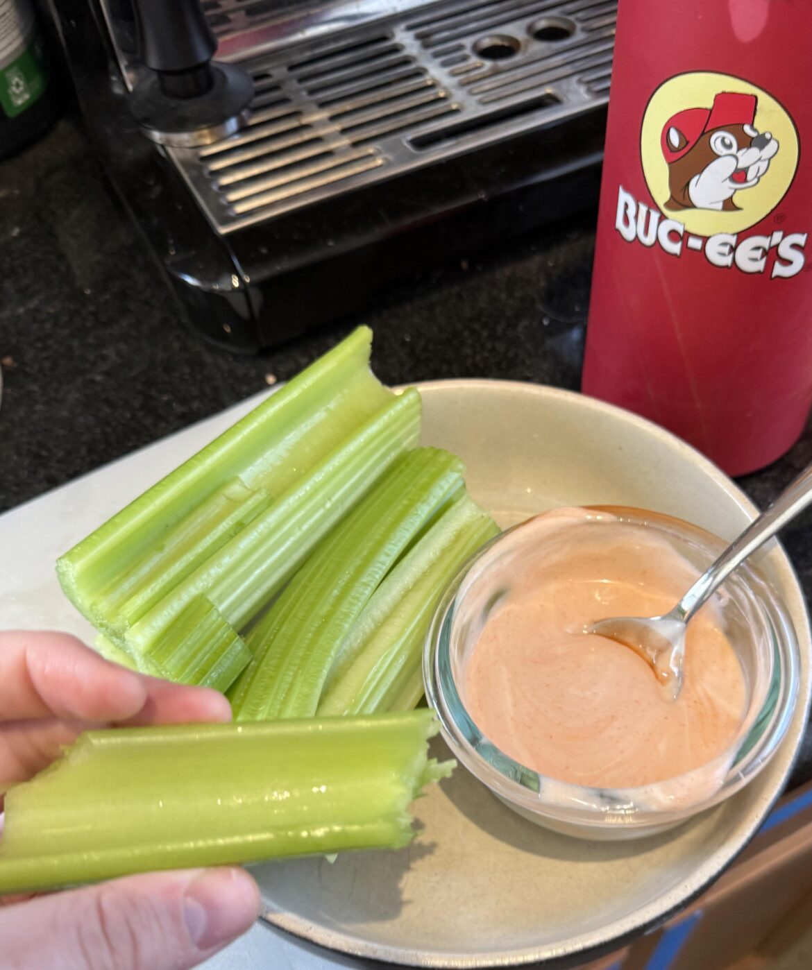 Just an easy snack to get me between meals (155cal)