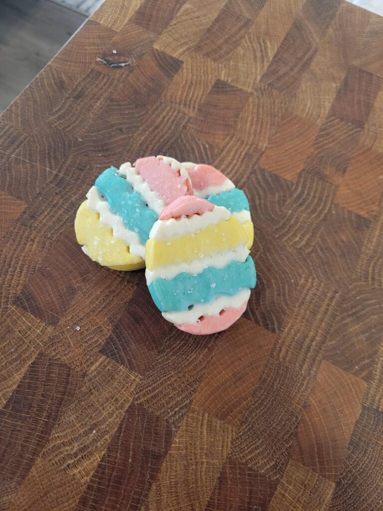 RI-free Easter Egg Cookies