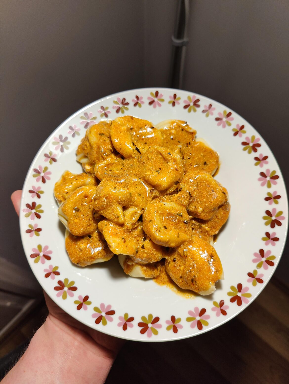 4 cheese tortellini with sour cream based sauce