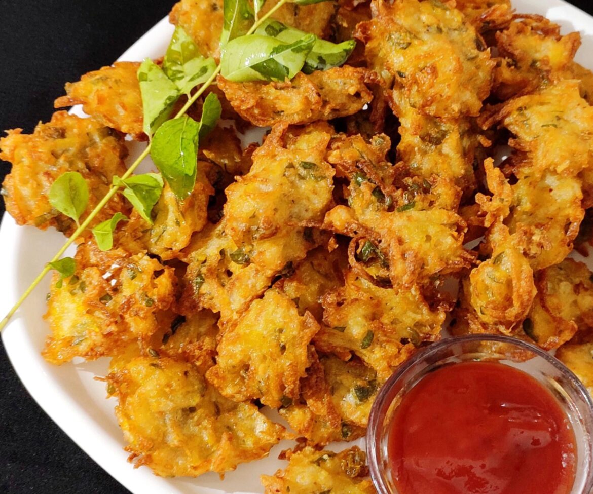 Aloo laccha pakoda