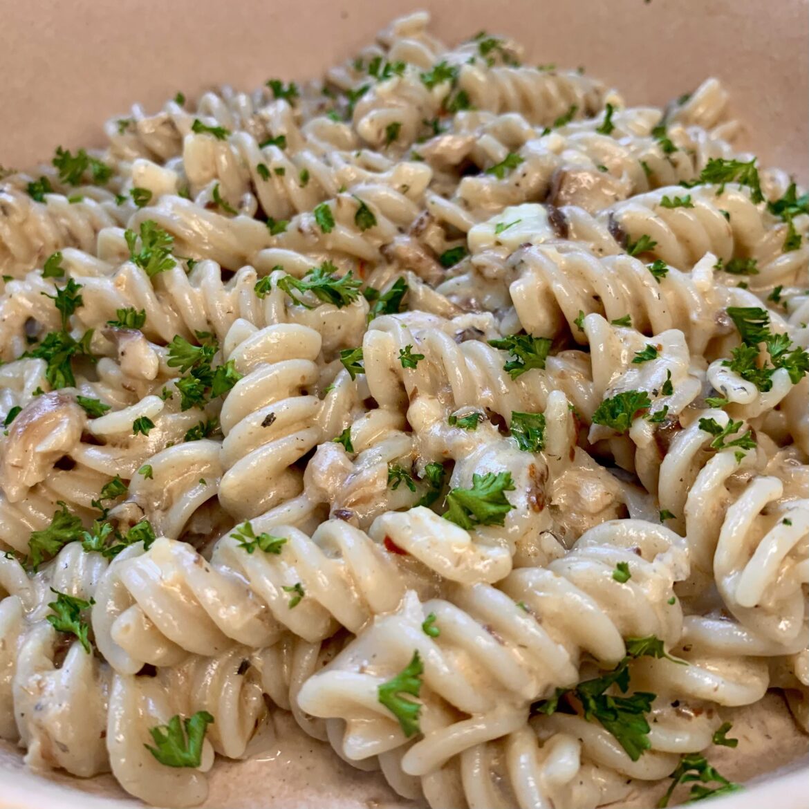 Creamy, cheesy sardine pasta- 30 minutes