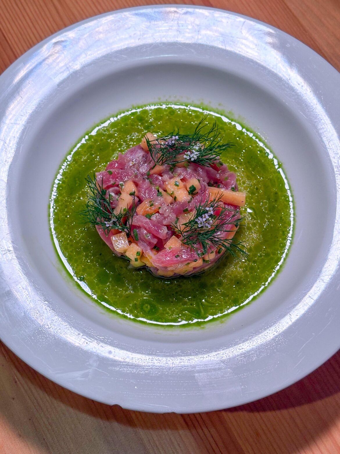 Tuna, cantaloupe with lime and coriander dressing