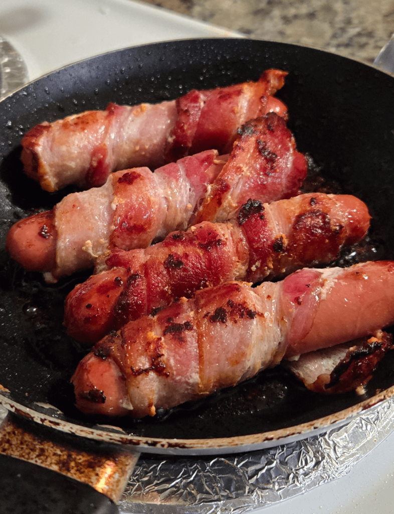 Someone's pops that was grillin some hot dogs made me crave them