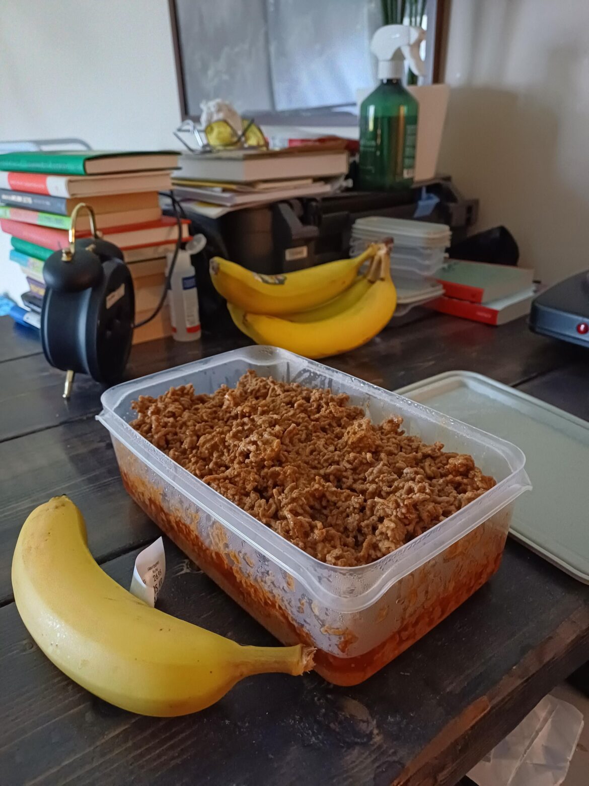 2200 grams of meat (banana for scale) 2200 grams of meat (banana for scale)