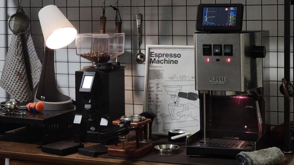 Gaggia Classic Pro with Gaggiuino V4 × Eureka Mignon Specialita