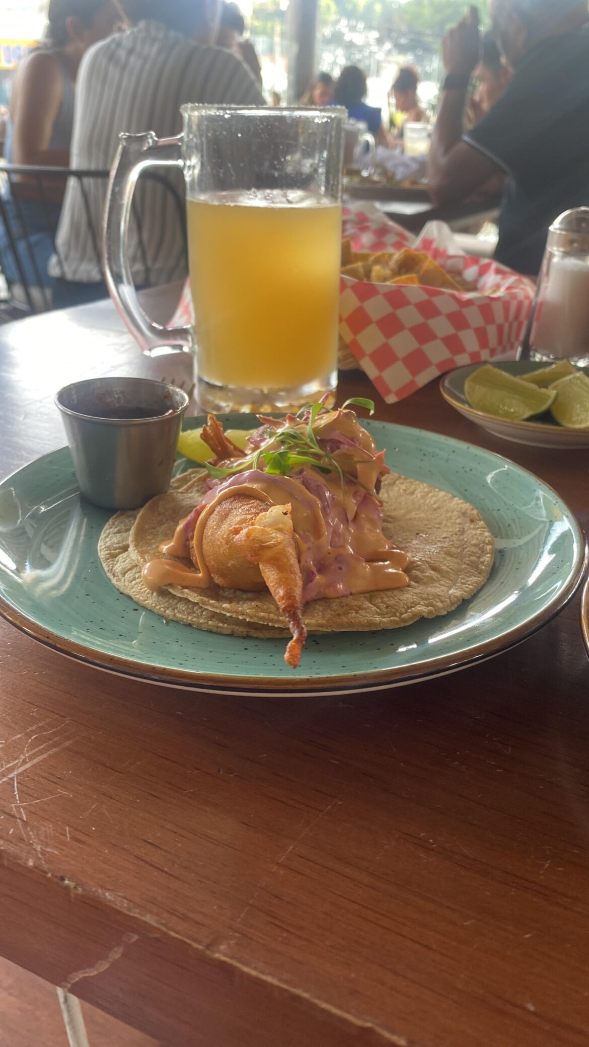 Taco de camarón estilo Baja California