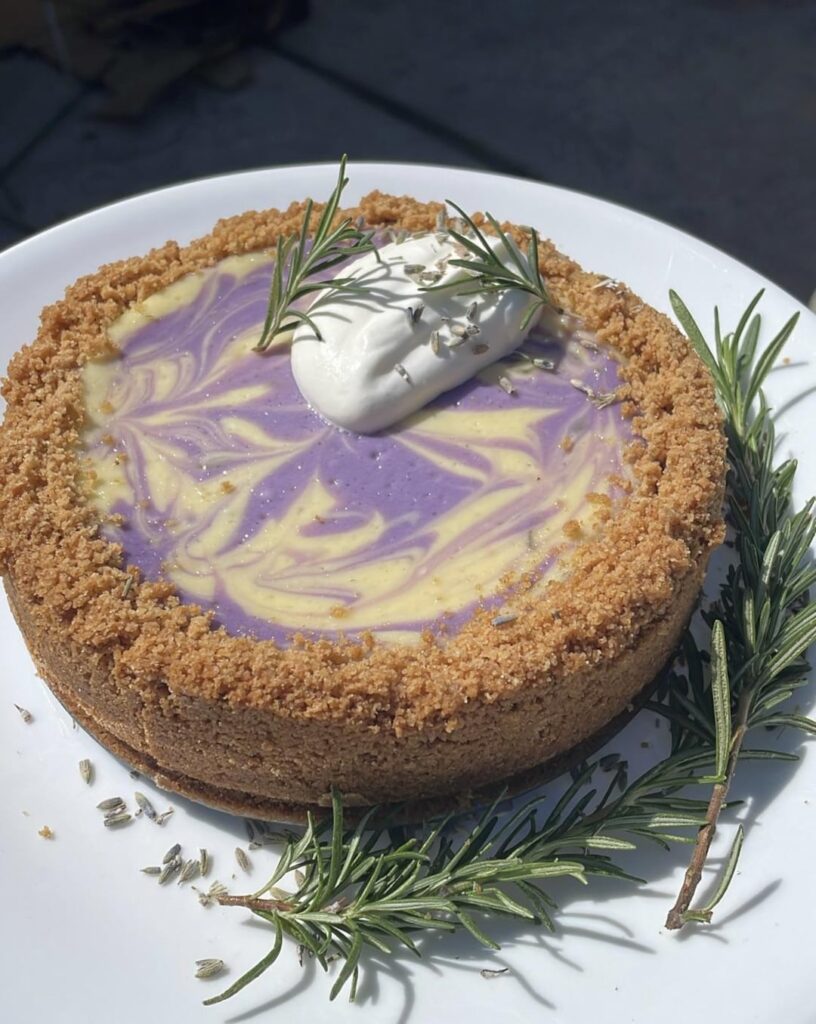 [homemade] Lavender Cheesecake