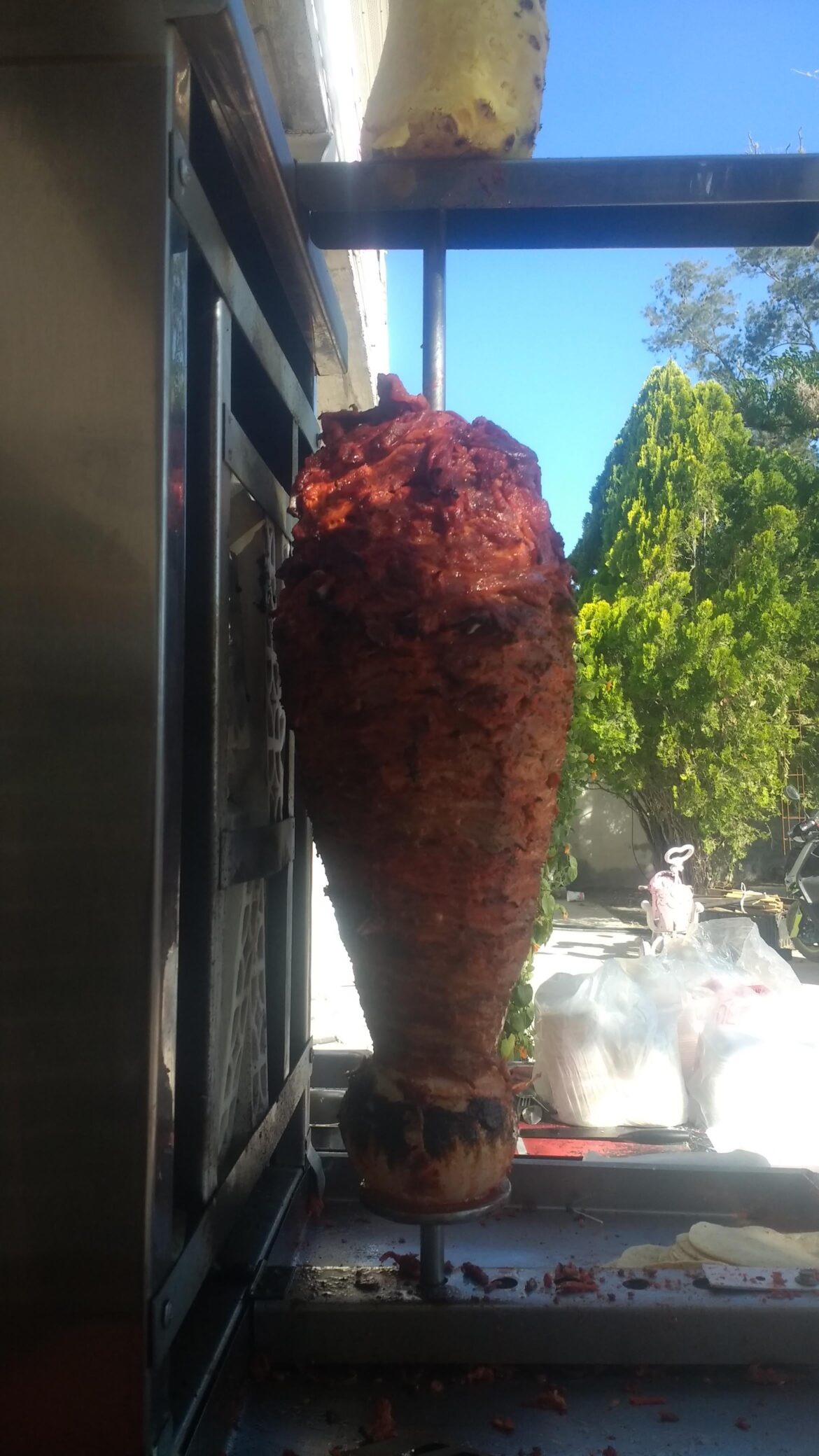 Today I had to serve tacos al pastor. Any lovers of these tacos?