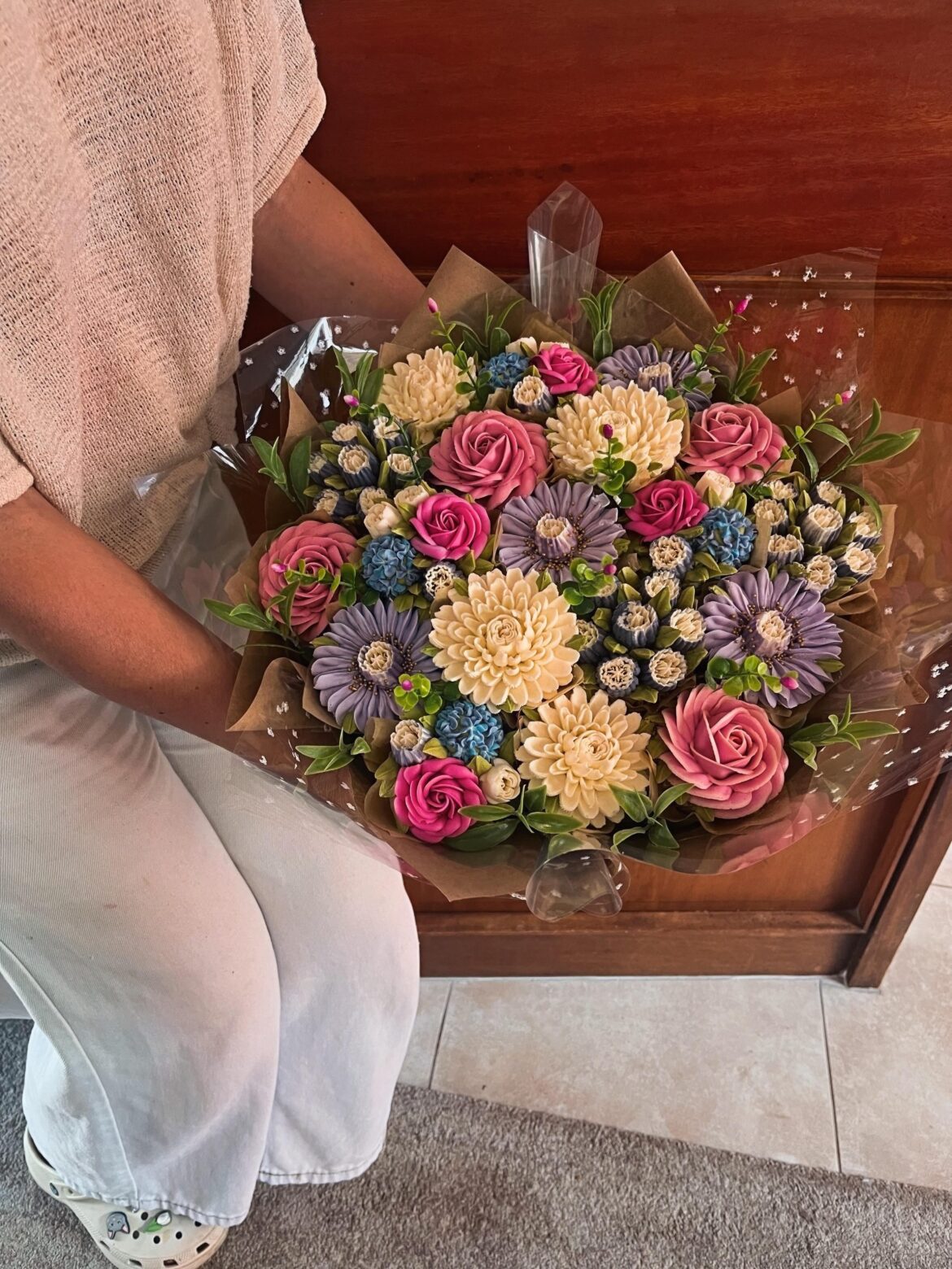 A 19 cup bouquet, on the way to a special birthday!