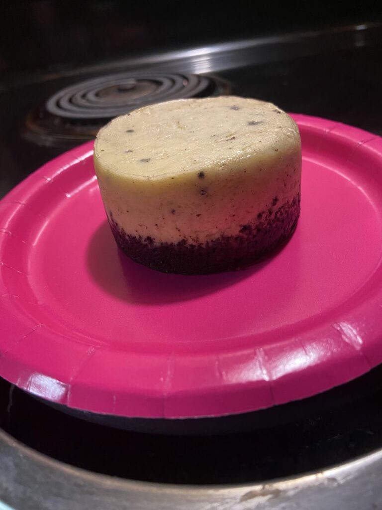 How many calories in this personal Oreo cheesecake?