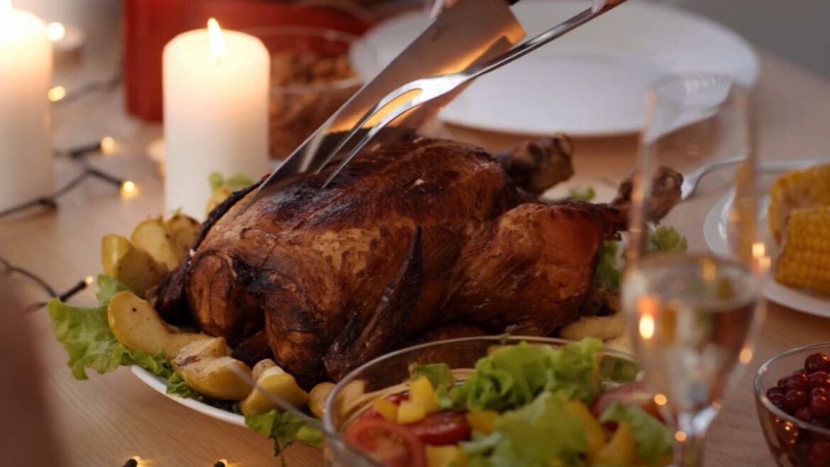 Val and Ryan talk Thanksgiving turkey dinner 2021, Italian holiday recipes, Will Smith, Serena and Venus Williams