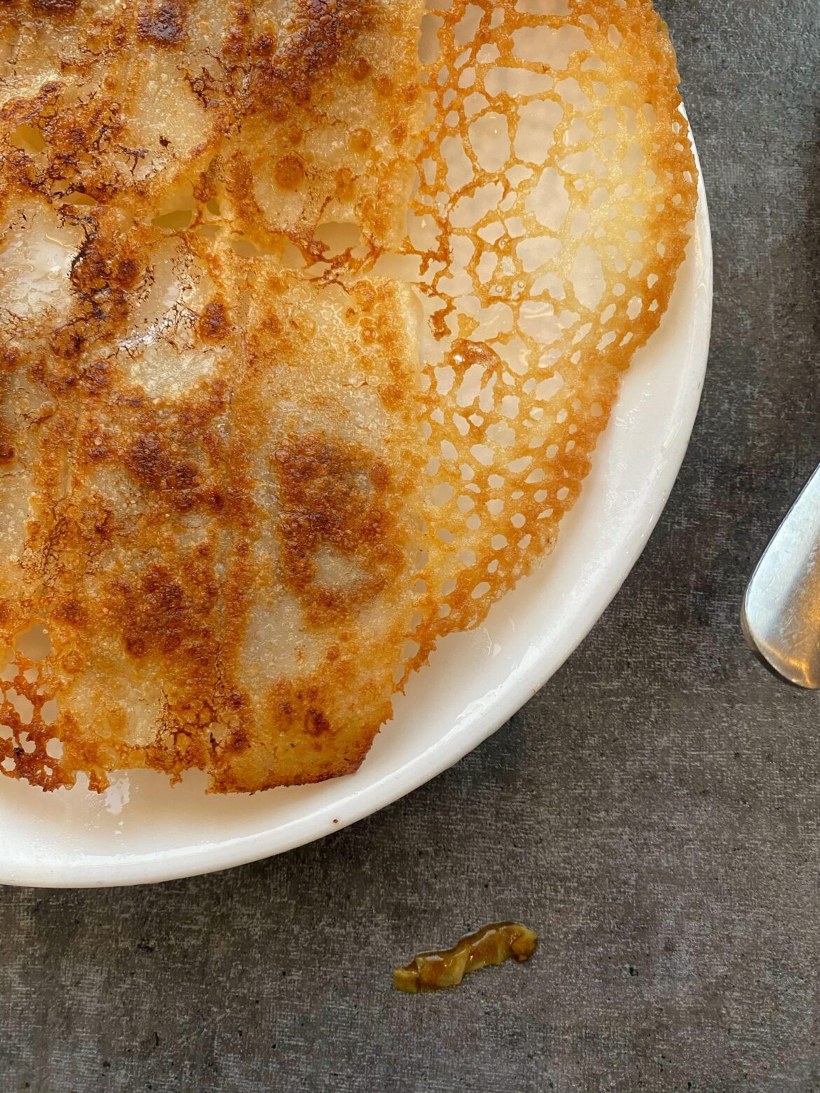 prince dumpling (rosemead) - the lacing on the pan fried dumplings is insane