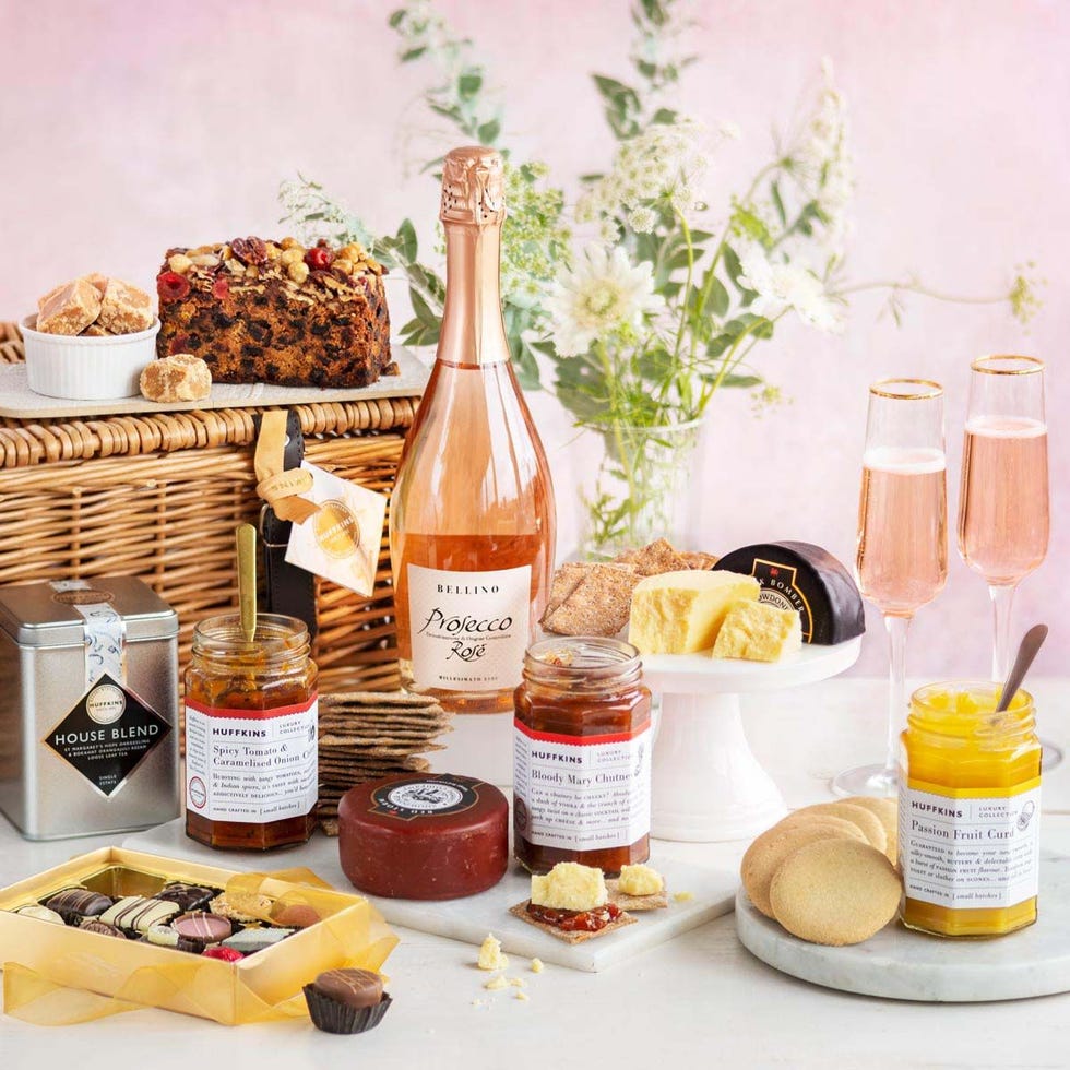 Snowshill Foodie Hamper