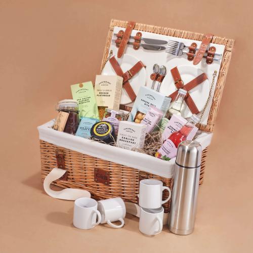 The Family Feasting Picnic Hamper