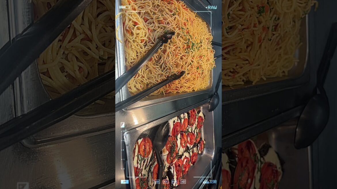 Roasted Portobello Caprese #pomonacollege #food #frankdininghall #foodblogger #pomonacollege