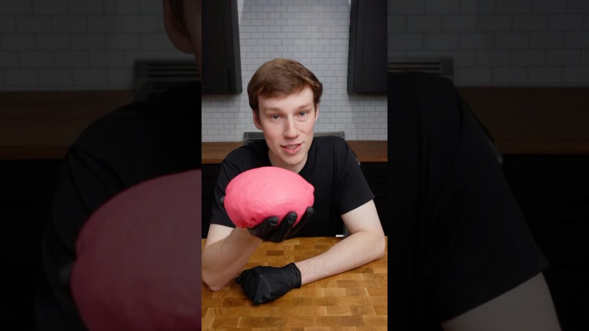 Strawberry Cinnamon Rolls!