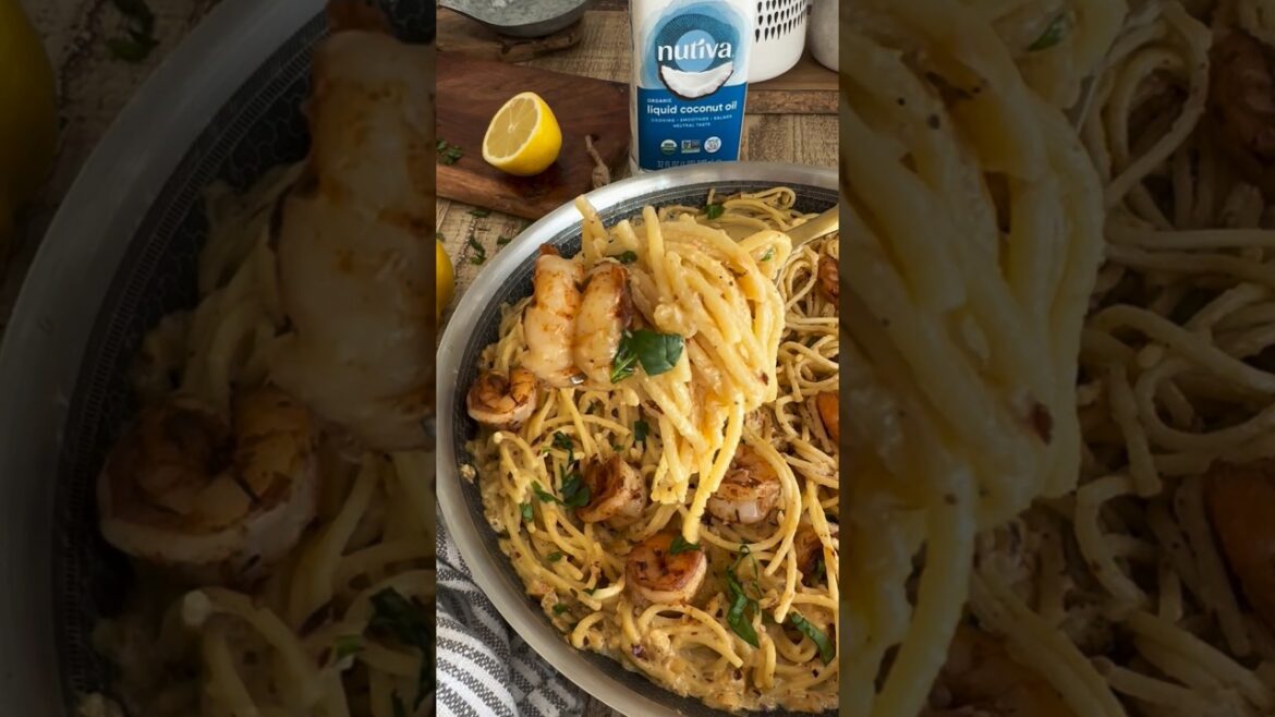 Lemon Garlic Shrimp Pasta Goldengracekitchen.com Search "Lemon Garlic Shrimp"