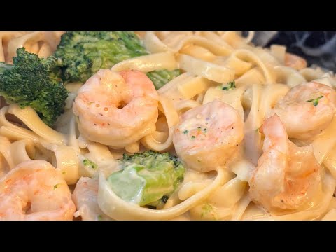 “Spicy” Shrimp & Broccoli Alfredo – Creamy with a Kick! | Ke Shanise "Spicy" Shrimp & Broccoli Alfredo - Creamy with a Kick! | Ke Shanise