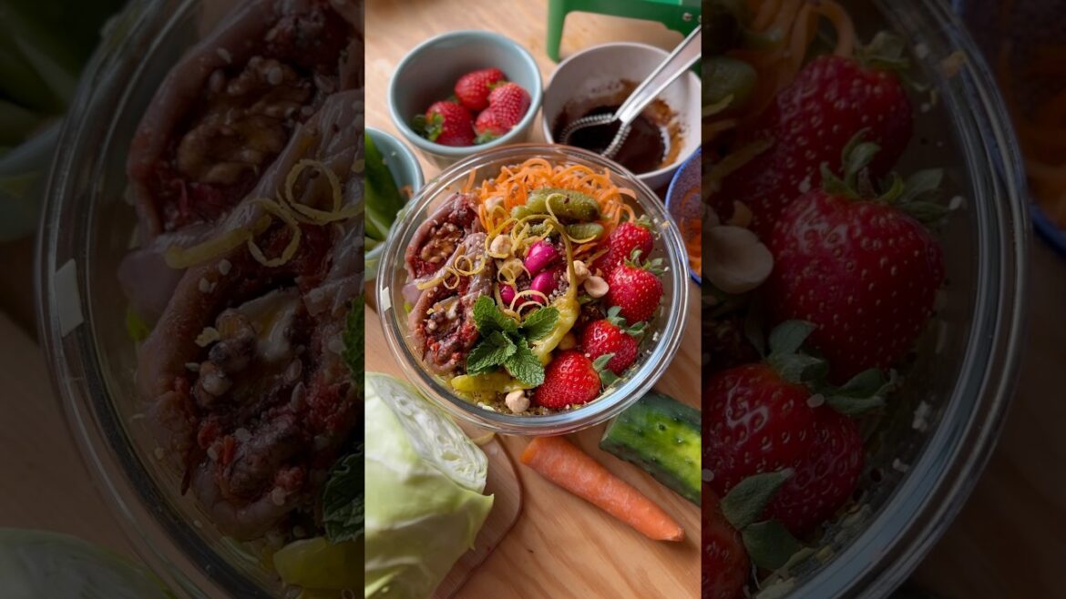 Slow food Sunday – picnic on the beach. #healthyfood #mealprep #plantbased Slow food Sunday - picnic on the beach. #healthyfood #mealprep #plantbased