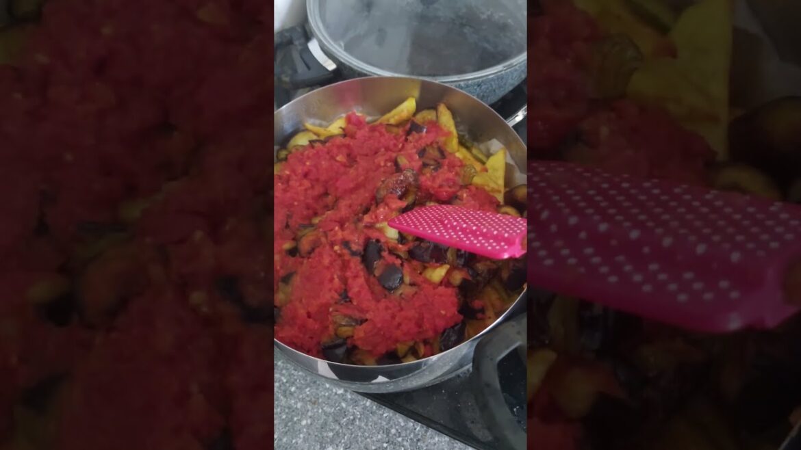 Easy Turkish Fried Veggies! Potato, pepper, eggplant delight Easy Turkish Fried Veggies! Potato, pepper, eggplant delight