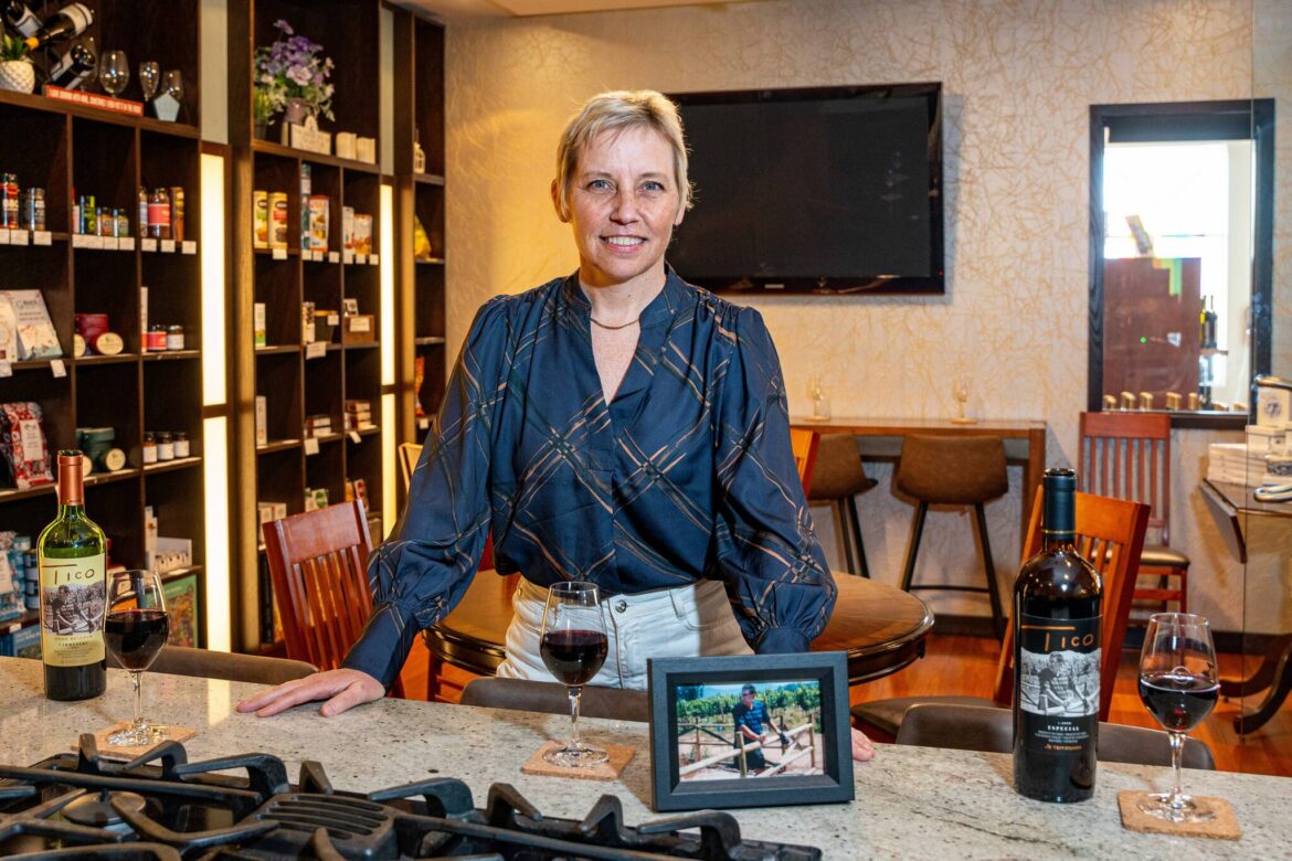 Late Chilean wine connoisseur gets his own vintage – Winnipeg Free Press