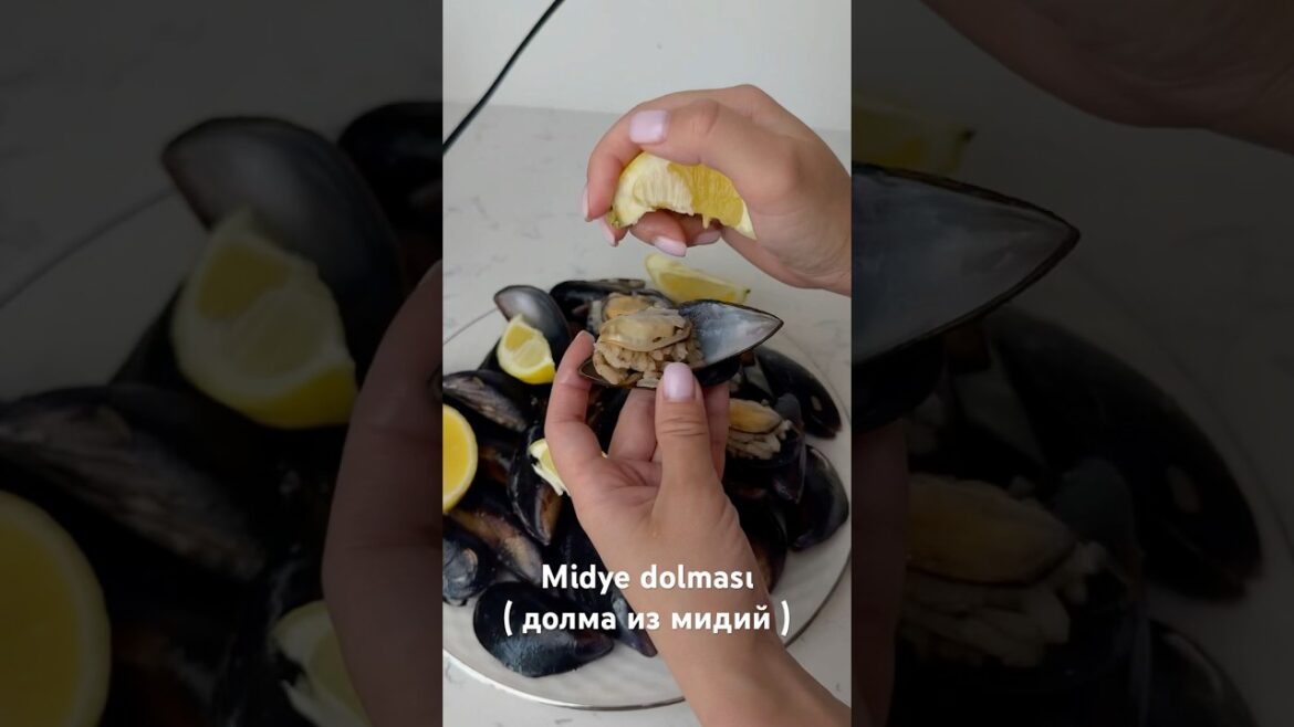 Midye dolması ( долма из мидий )