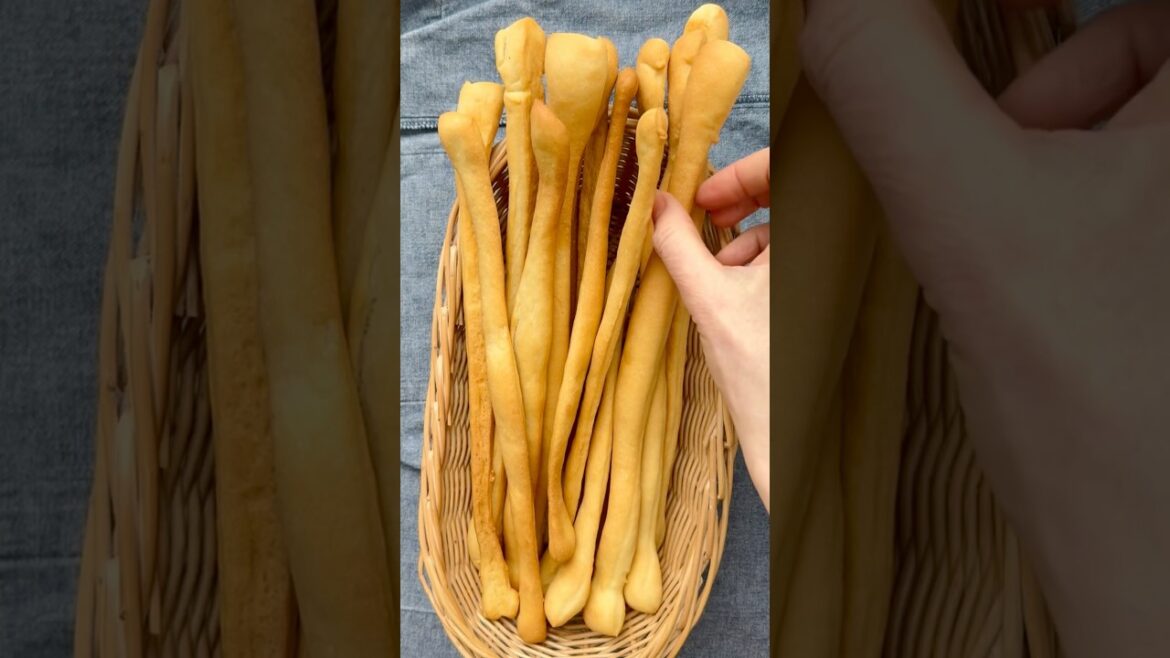 Homemade grissini #breadsticks #grissini #recipe #breadrecipe Homemade grissini #breadsticks #grissini #recipe #breadrecipe