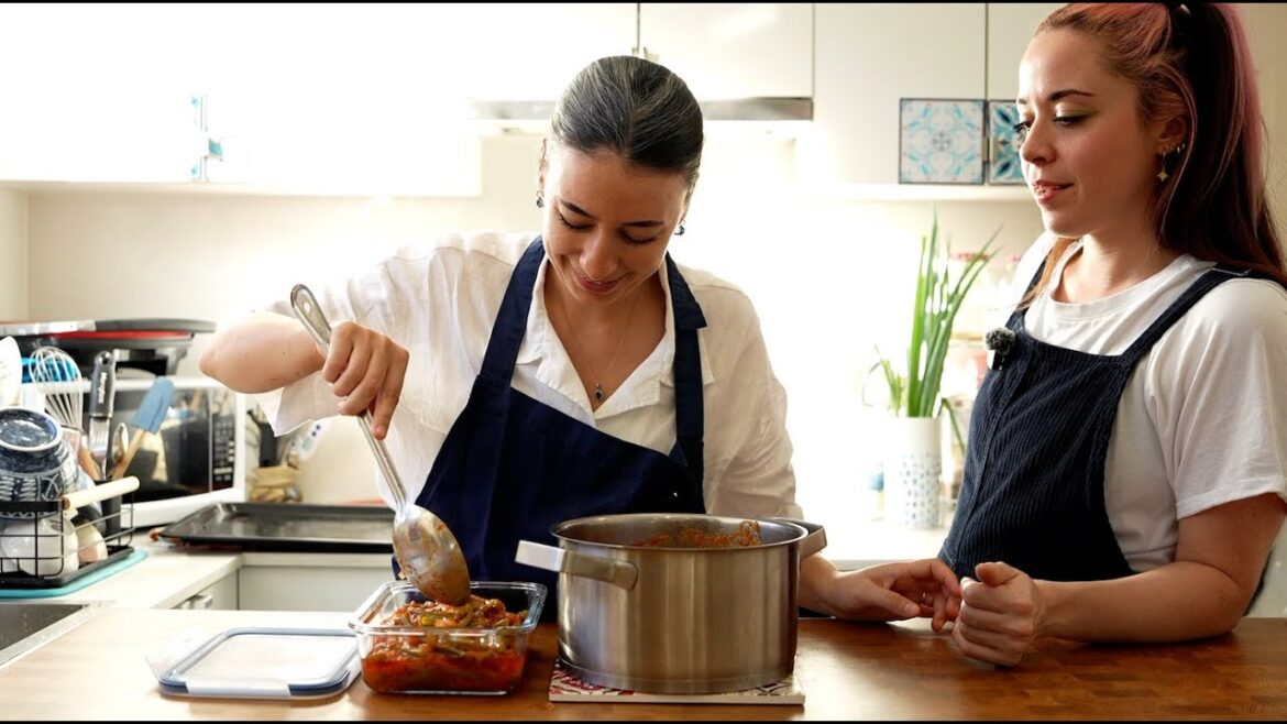 Zeytinyağlı Fasulye & Pasta e Fagioli | Vegetarian Recipes | Cooking Together #turkish #italian Zeytinyağlı Fasulye & Pasta e Fagioli | Vegetarian Recipes | Cooking Together #turkish #italian