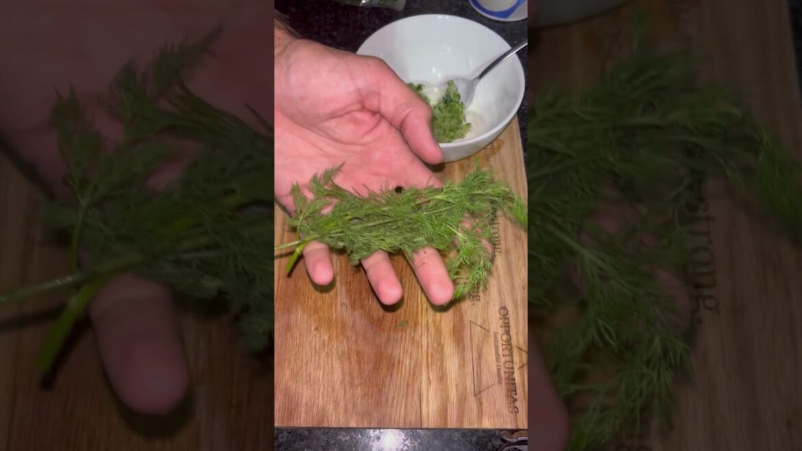 Healthy Homemade Tzatziki | Greek Yogurt Sauce Recipe