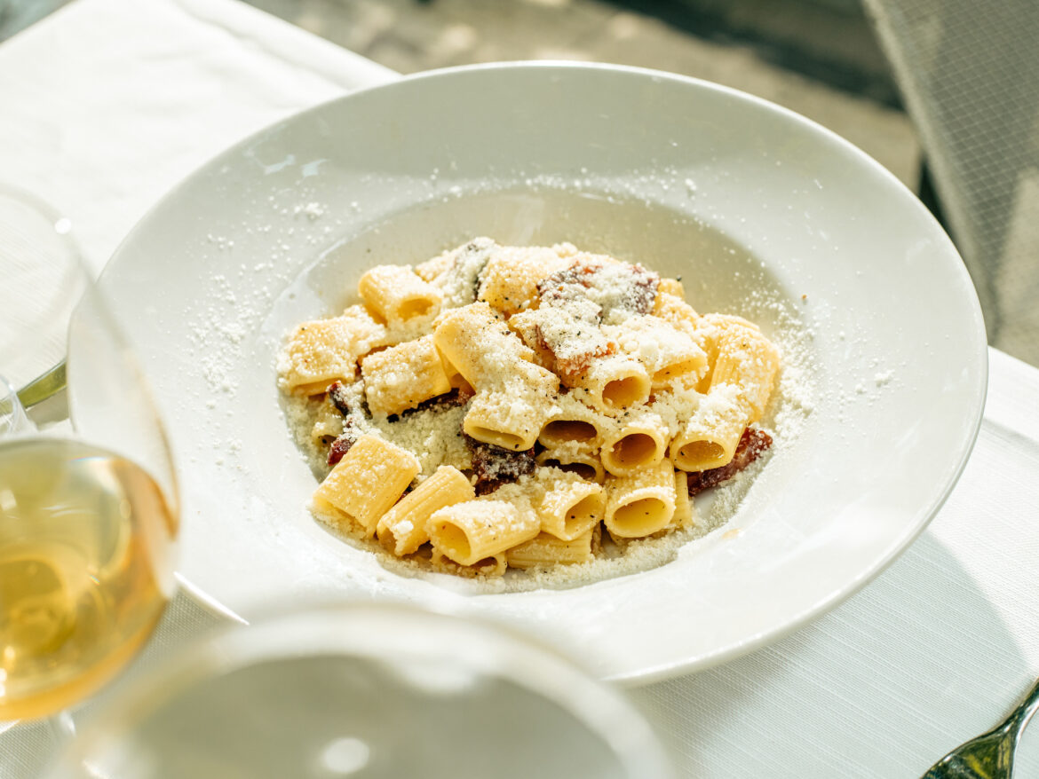 Best Restaurants, Dishes And Where To Find Them (Updated 2025)