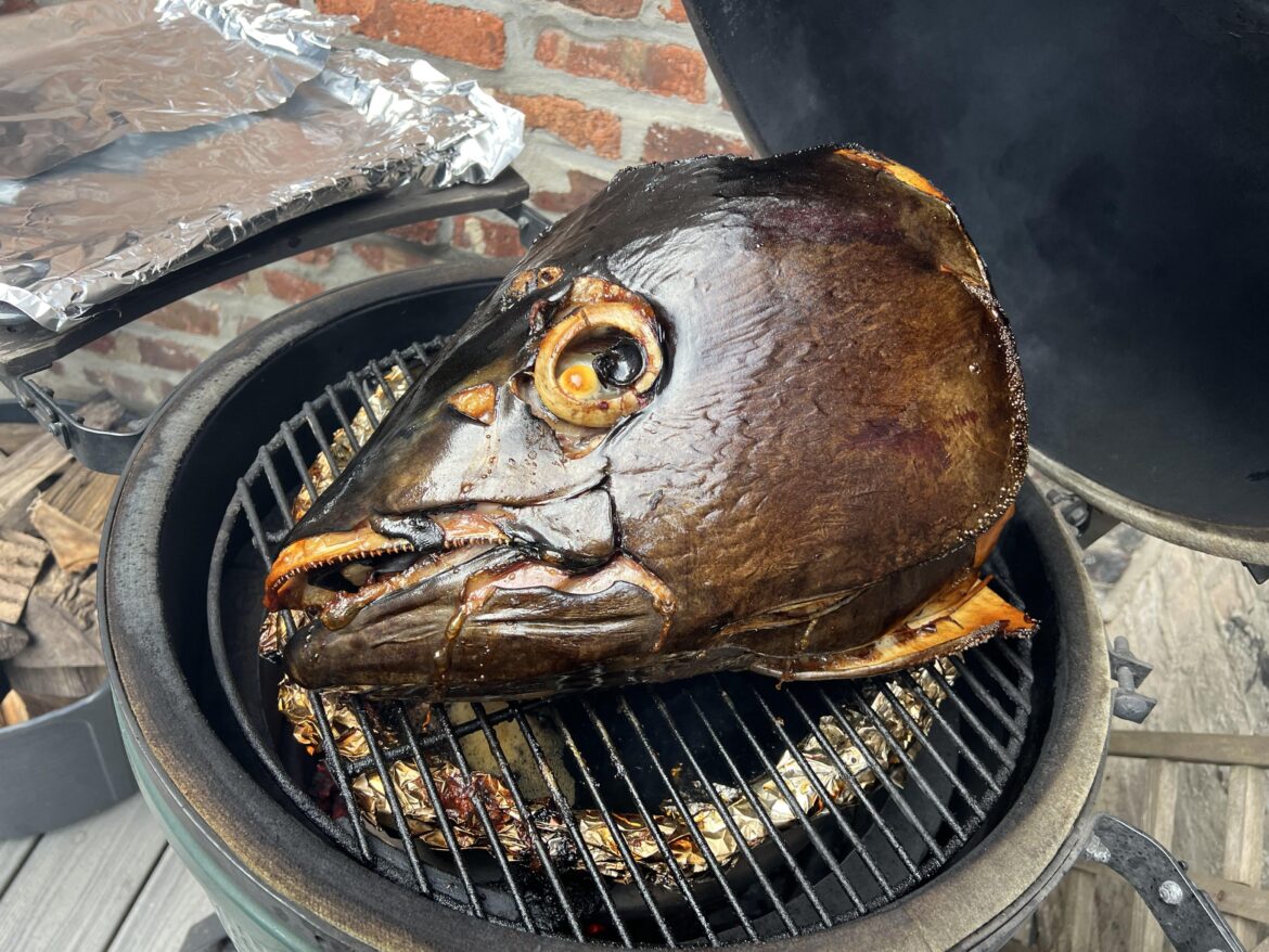 I smoked a tuna head that I got from Aqua Best