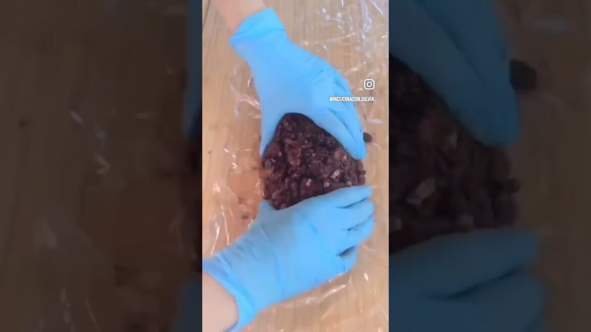SALAME DI CIOCCOLATO #ricette #dolci SALAME DI CIOCCOLATO #ricette #dolci