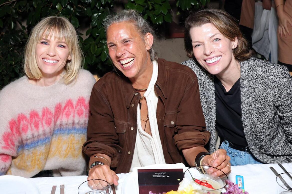 Angelina Jolie and Brad Pitt’s Daughter Shiloh Choreographs Steamy Dance Performance Under the Name Shi at Hollywood Dinner for French Designer Isabel Marant Angelina Jolie and Brad Pitt’s Daughter Shiloh Choreographs Steamy Dance Performance Under the Name Shi at Hollywood Dinner for French Designer Isabel Marant