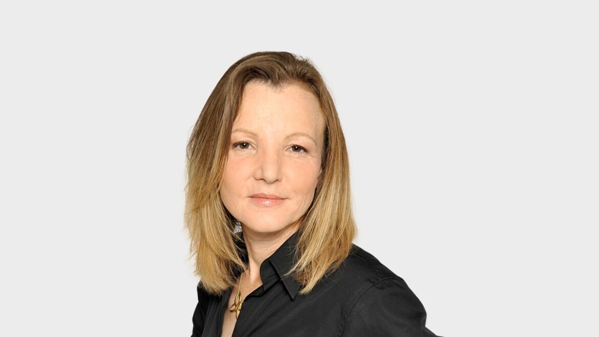 Eat raisins to live longer! Or until they make your leg drop off