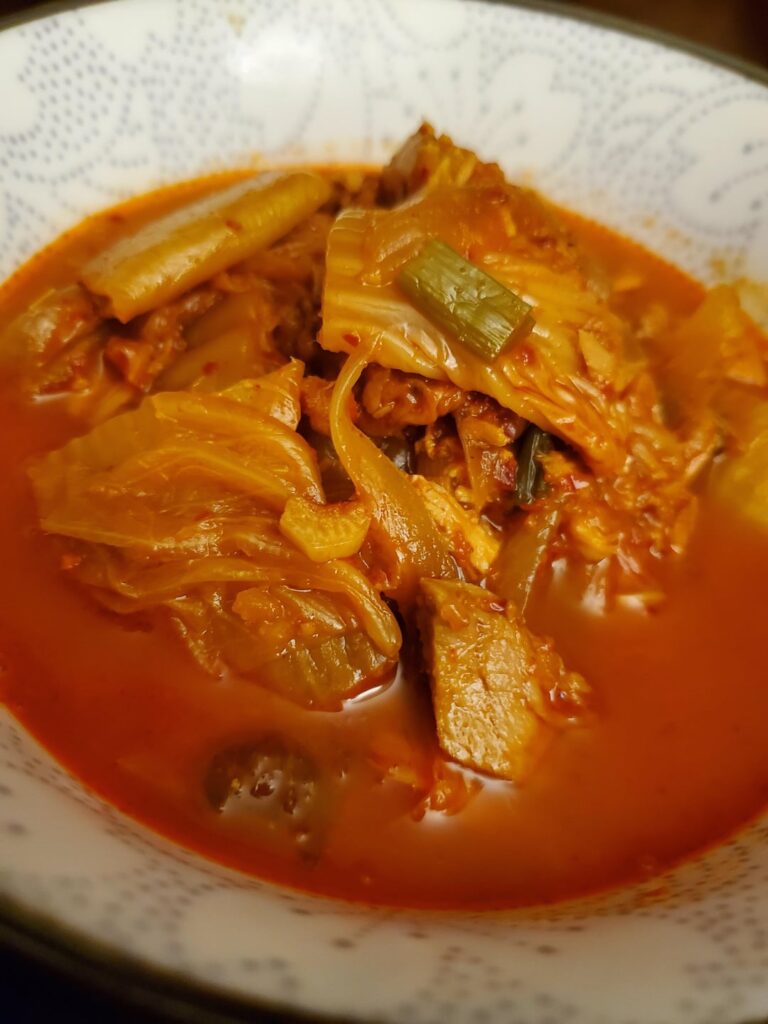 What's your favorite kimchi jjigae? Mine is with tuna.