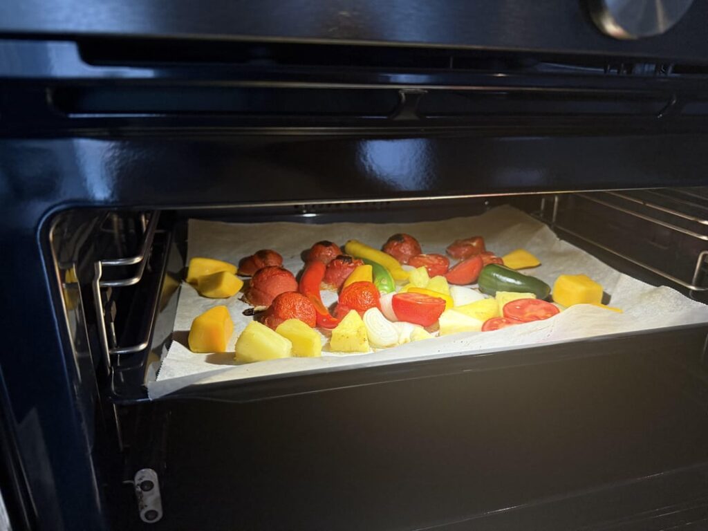 Spicy red mango pineapple salsa