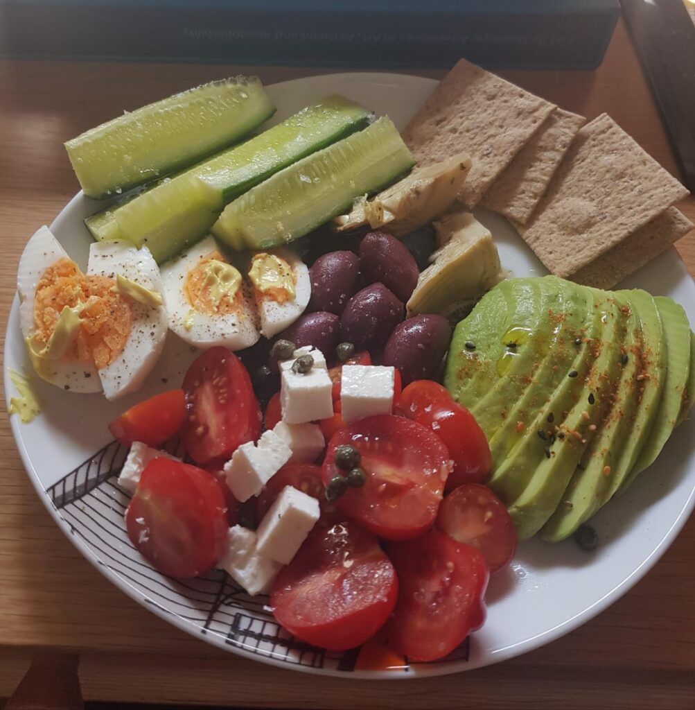 Super tasty, super nourishing, low carb lunch