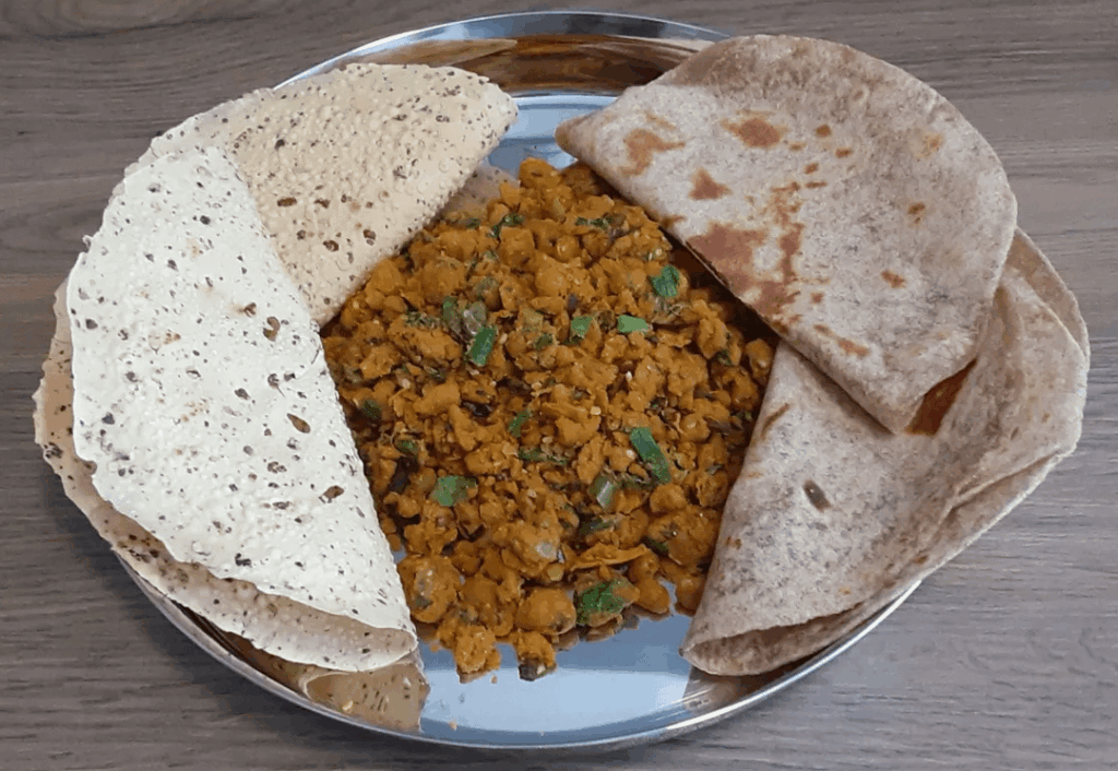 Besan Bhurji (Indian chickpea flour scramble)