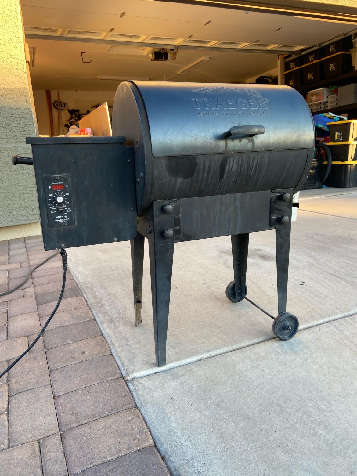 Finally got me a smoker!