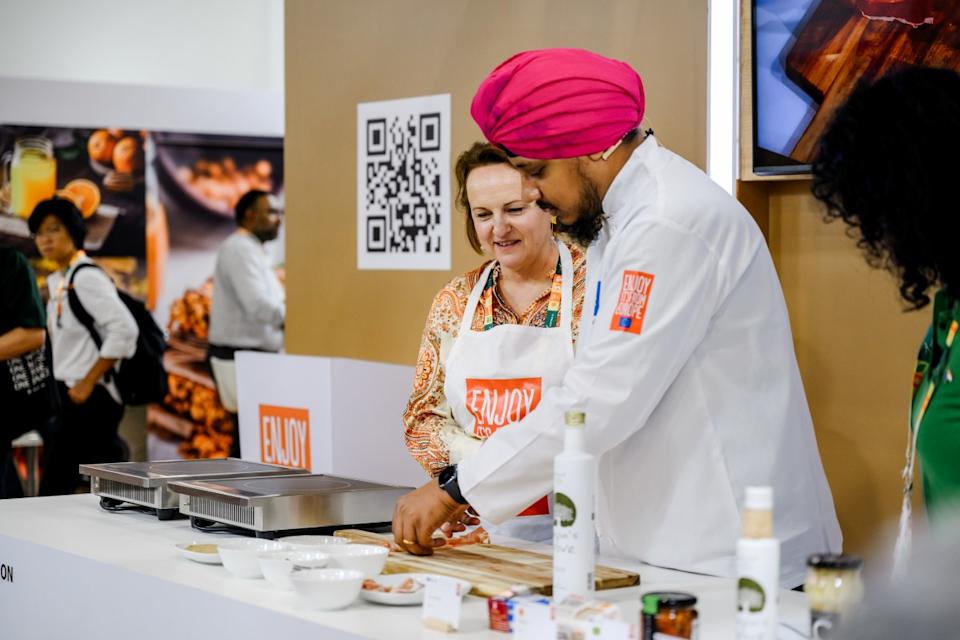 EU FHA - Ambassador and Chef Inderpal