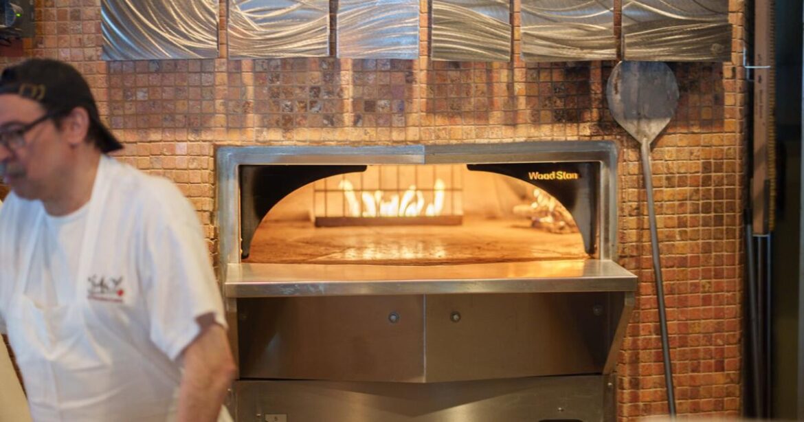 Ciao: Italian Restaurant Still Crazy Popular After All These Years | Restaurant Reviews Ciao: Italian Restaurant Still Crazy Popular After All These Years | Restaurant Reviews